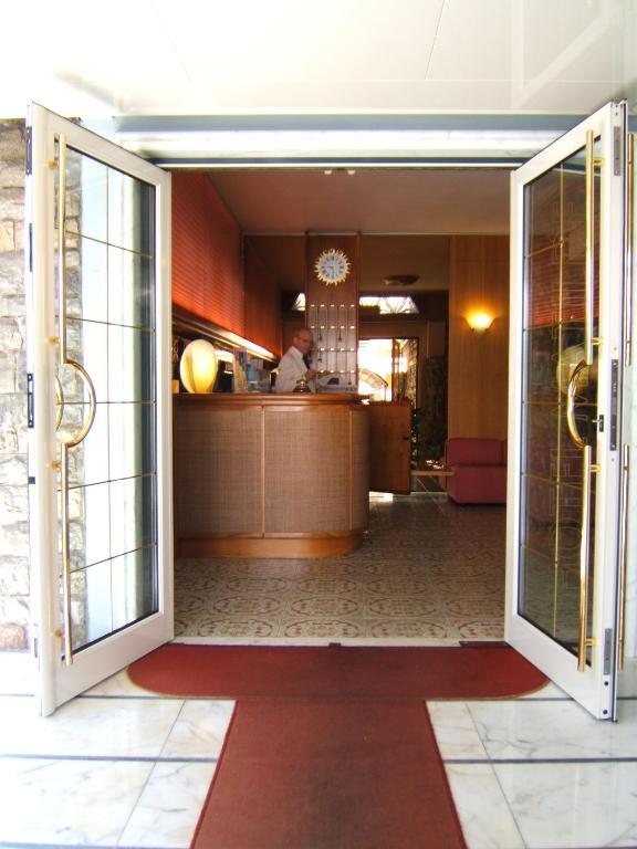 Hotel Matilde Марина-ді-Масса Екстер'єр фото
