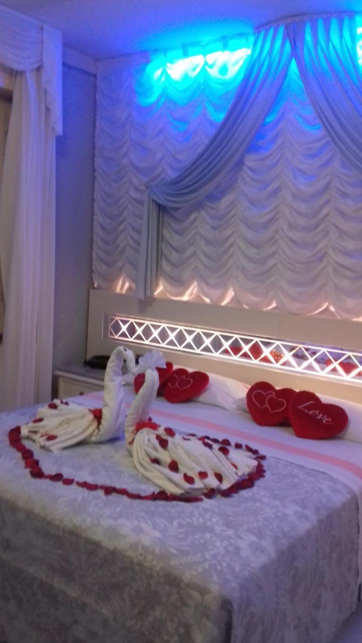 Hotel Matilde Марина-ді-Масса Екстер'єр фото